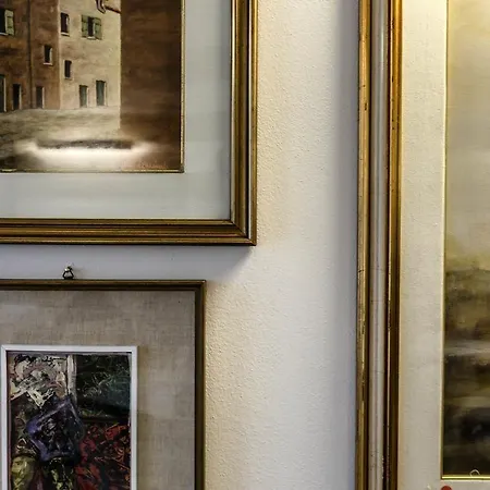 Euro Hotel