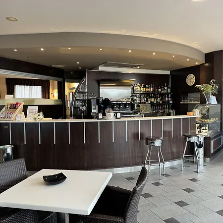 Euro Hotel 3*
